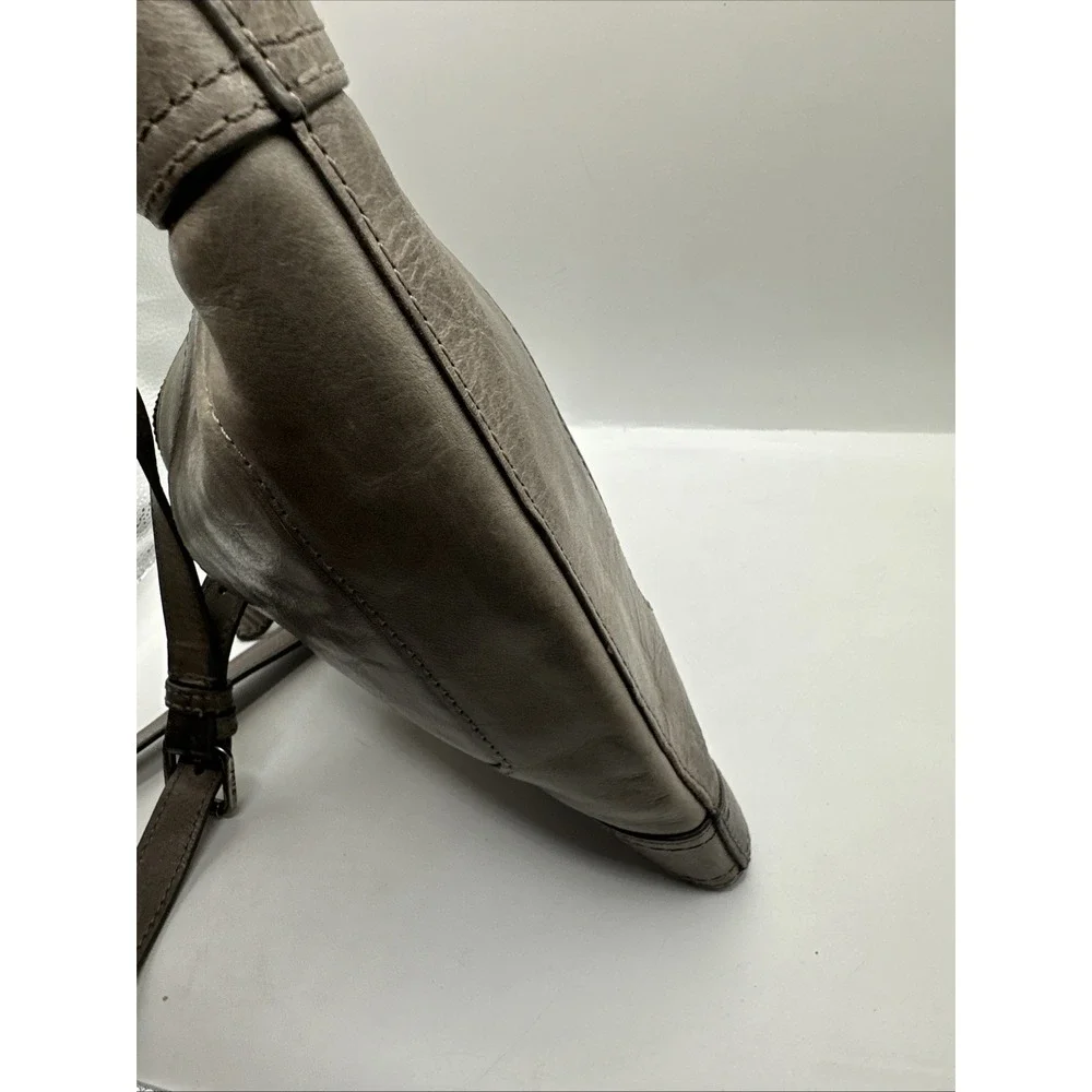 FRYE Taupe Leather MELISSA ZIP CROSSBODY Shoulder Bag - MSRP $198